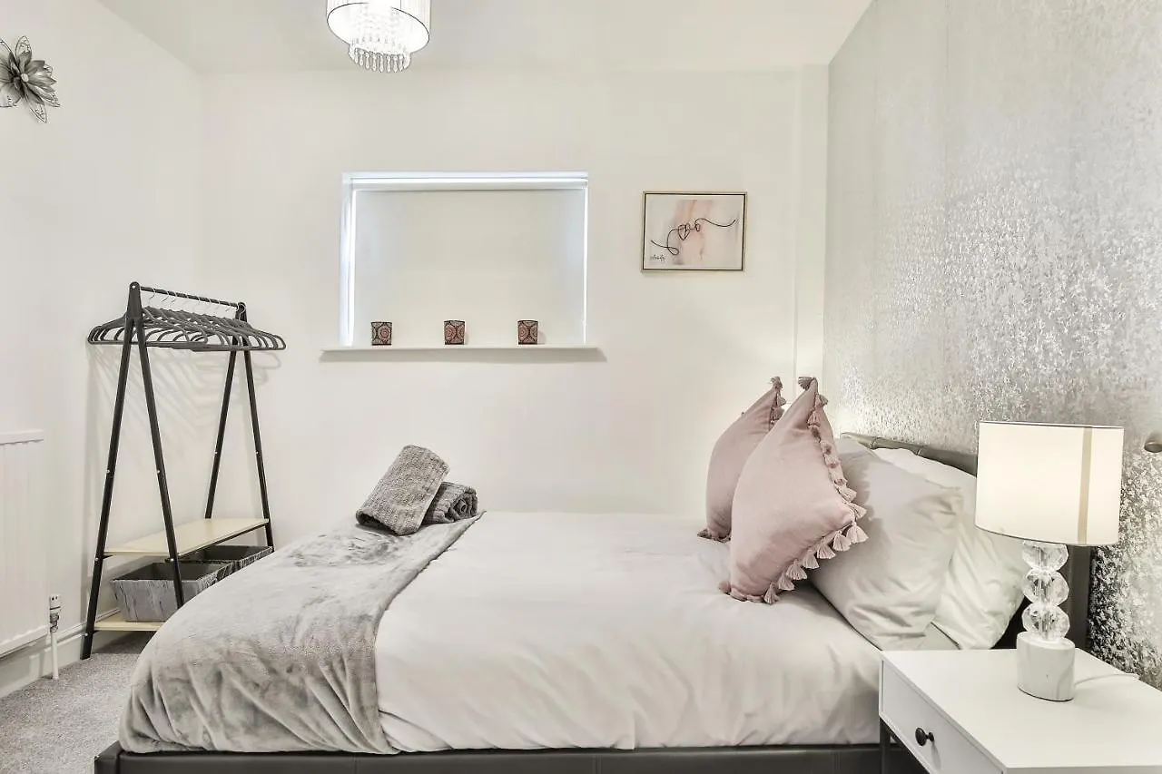 Casa de Férias Hidden Gem-Open To Book-Super Location Vila Sheffield