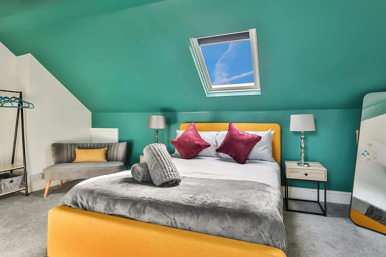 Hidden Gem-Open To Book-Super Location Vila Sheffield