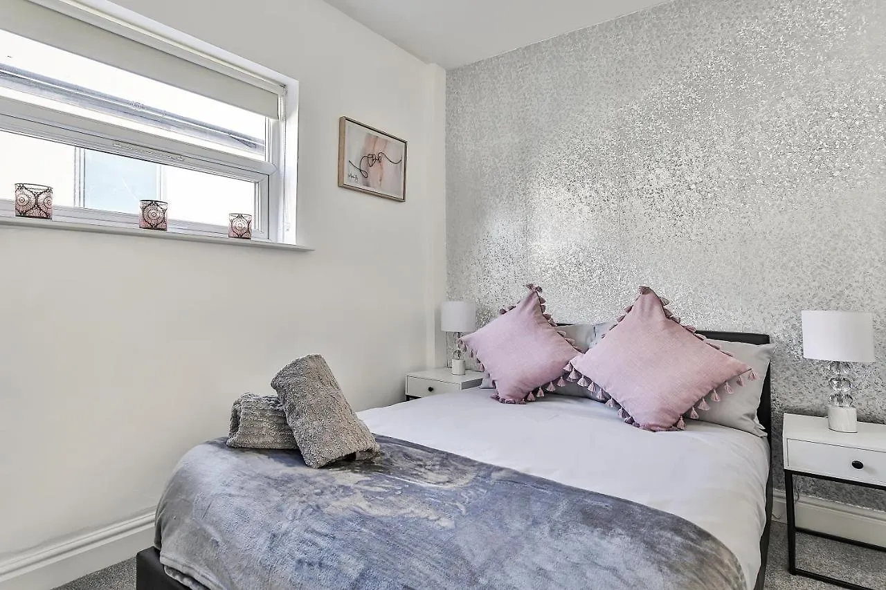 Casa de Férias Hidden Gem-Open To Book-Super Location Vila Sheffield